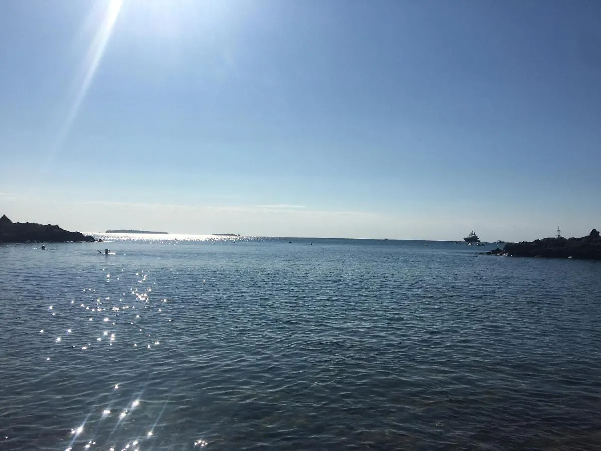 Cannes Terrace Beach Front & Sea View 프랑스