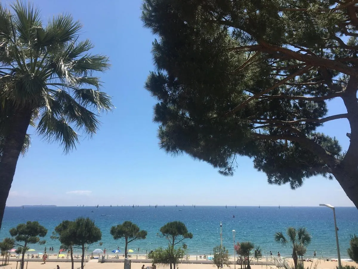 Cannes Terrace Beach Front & Sea View 0*,  프랑스