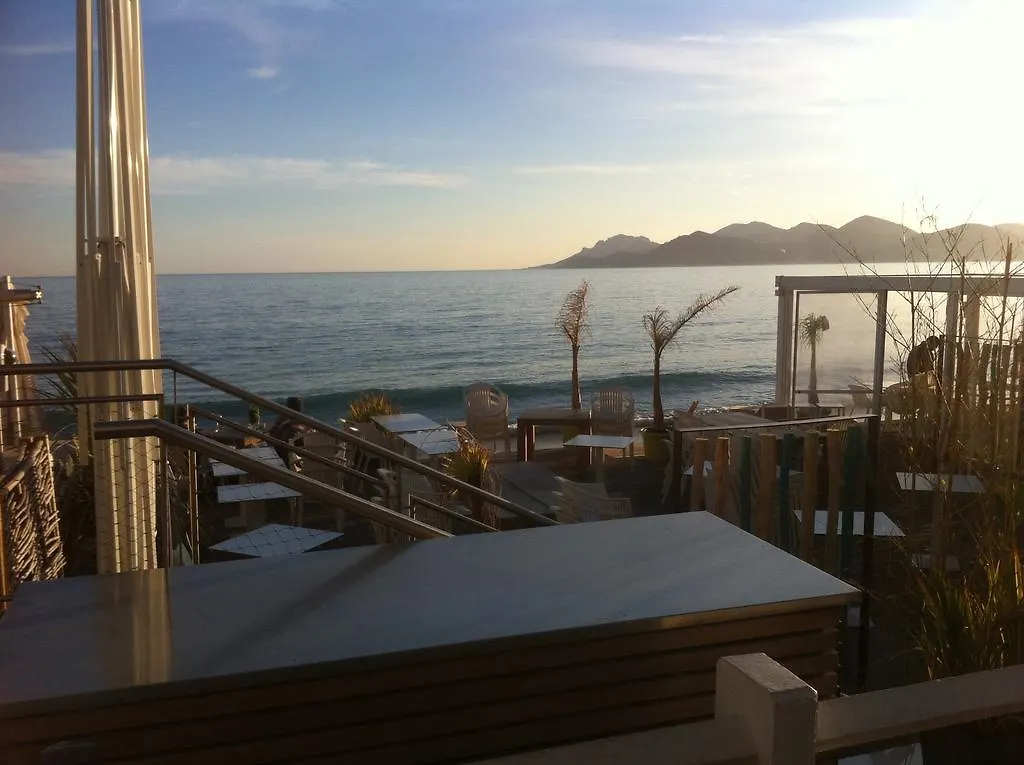 Apartamento Cannes Terrace Beach Front & Sea View