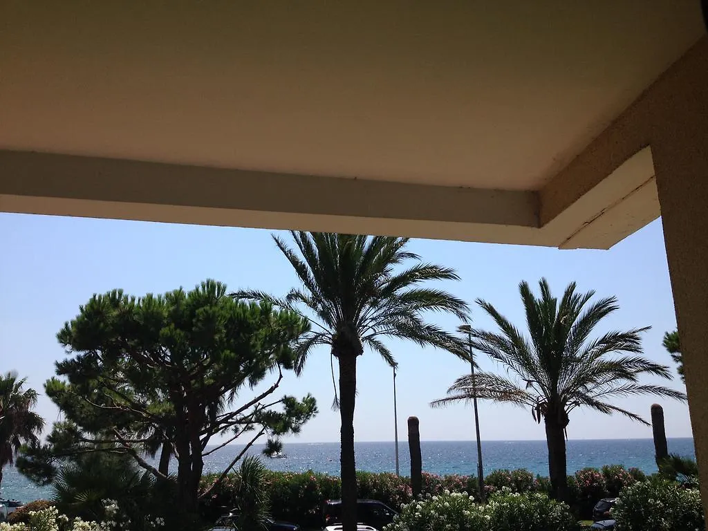 Cannes Terrace Beach Front & Sea View 아파트