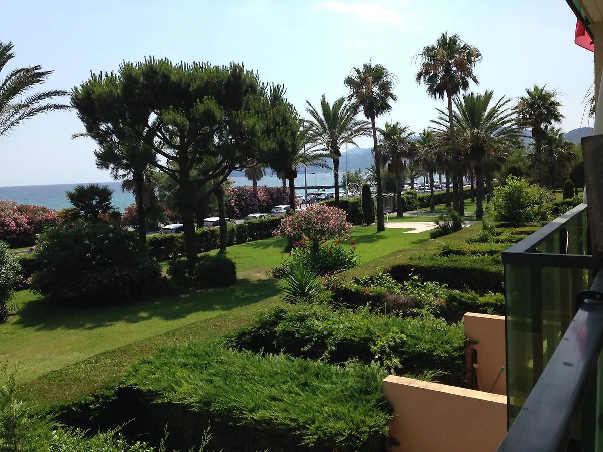 Cannes Terrace Beach Front & Sea View Apartment France