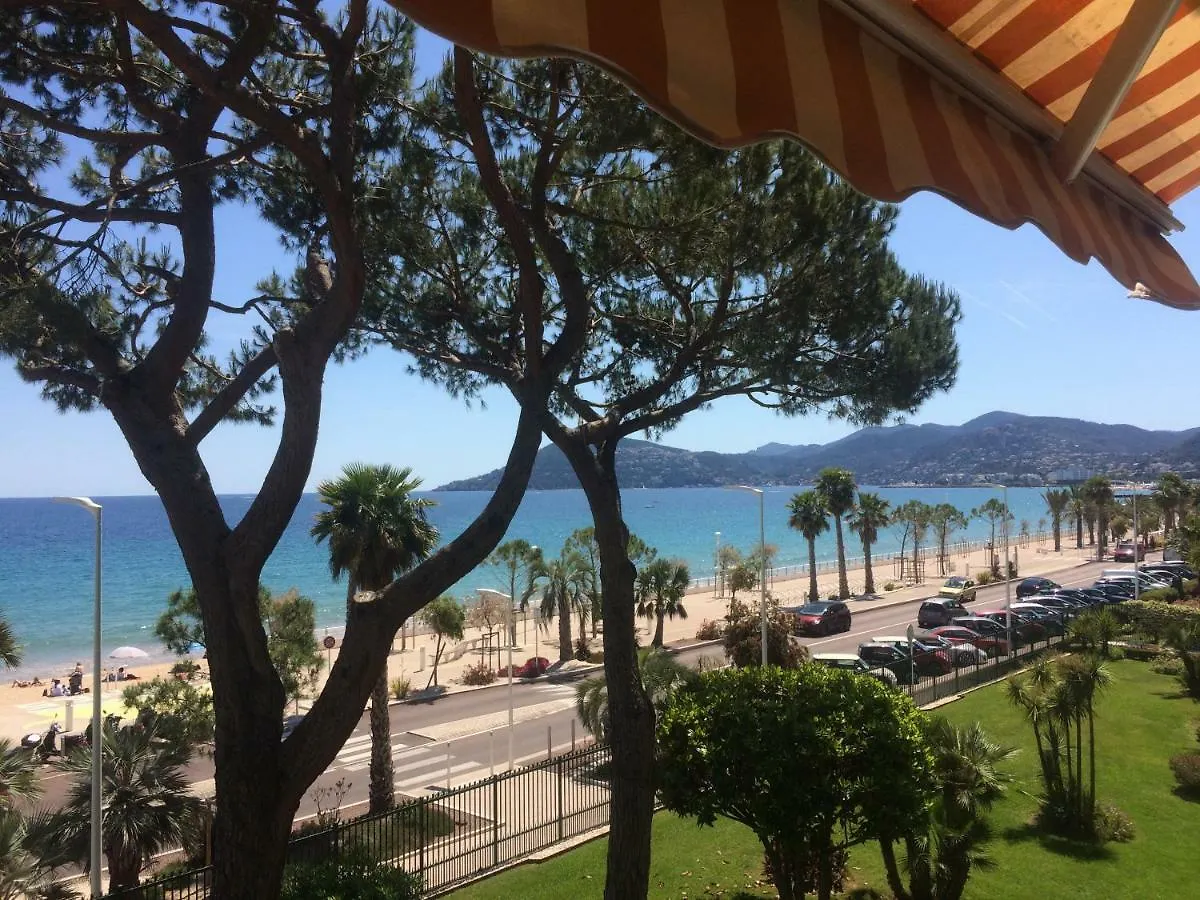 Cannes Terrace Beach Front & Sea View Apartment